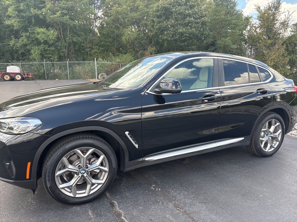 2023 Bmw X4 xDrive30i photo 2