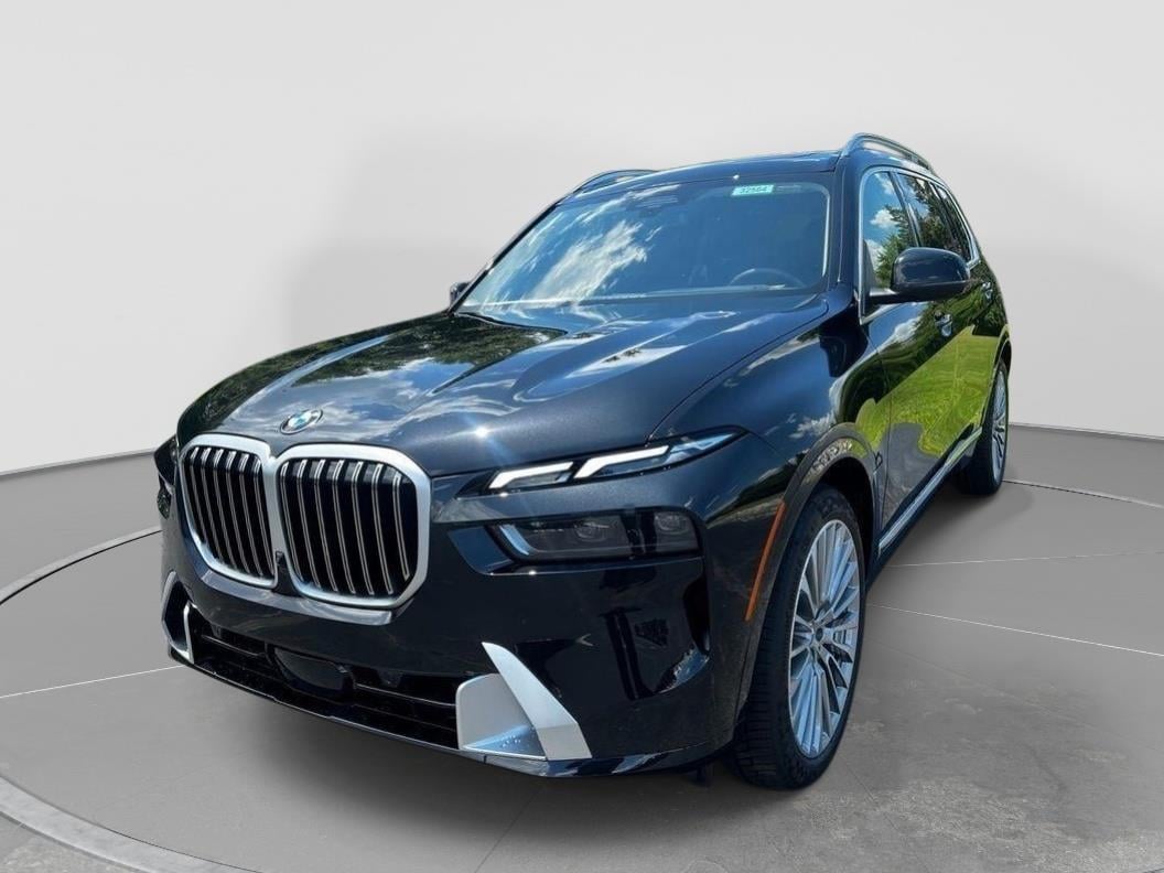 2026 BMW X7 xDrive40i's photo