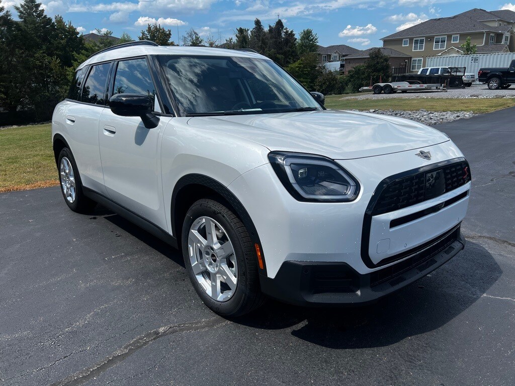 2025 Mini Countryman S ALL4 photo 3