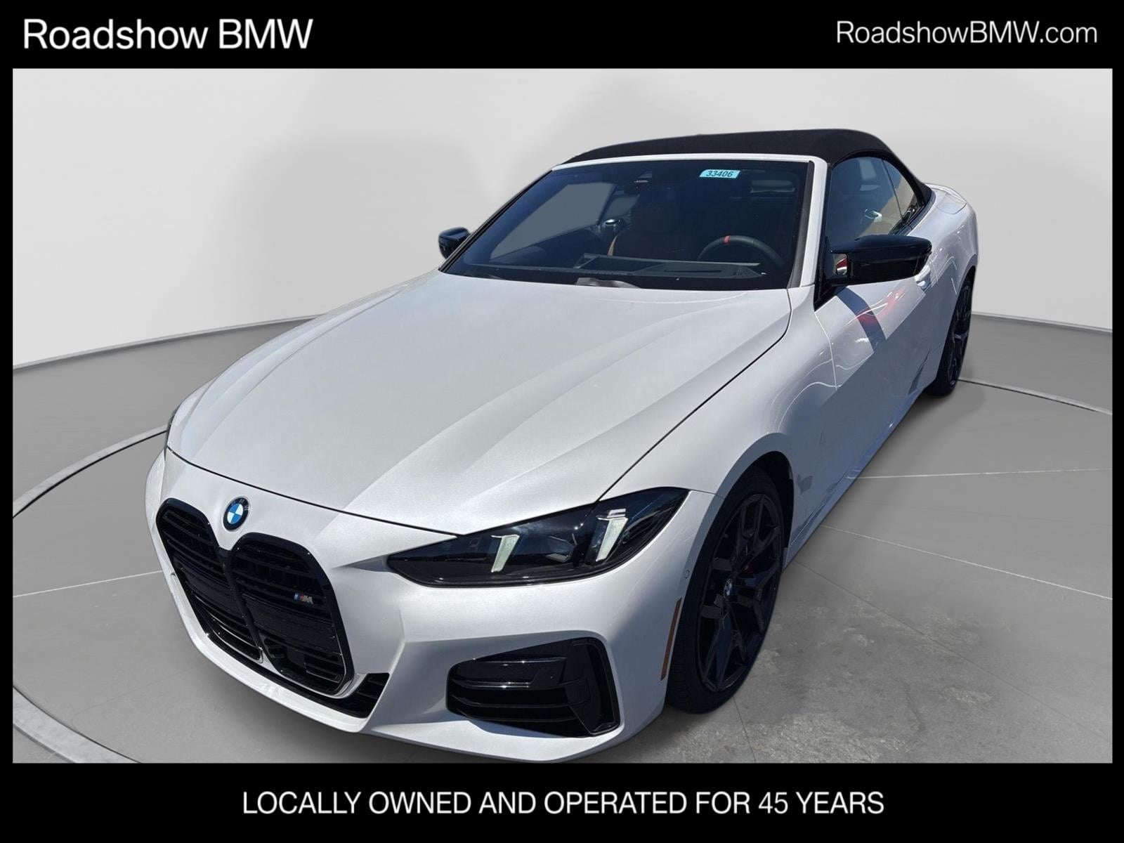 2027 BMW 4 Series M440i Convertible's photo