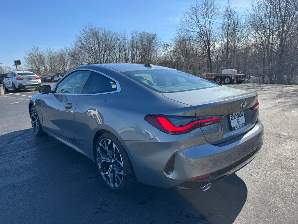 2025 Bmw 430i Coupe photo 3