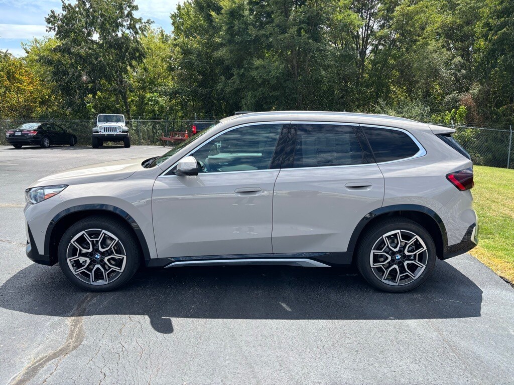 2026 Bmw X1 XDrive28i photo 2
