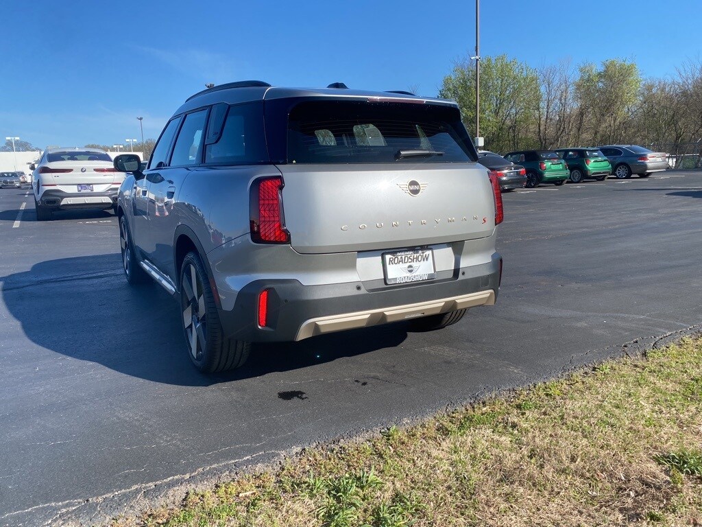 2025 Mini Countryman S ALL4 photo 3