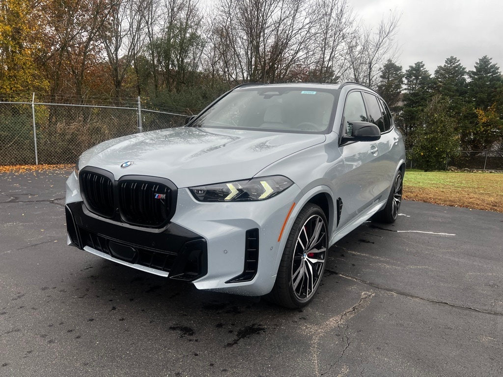2026 BMW X5 M60i's photo