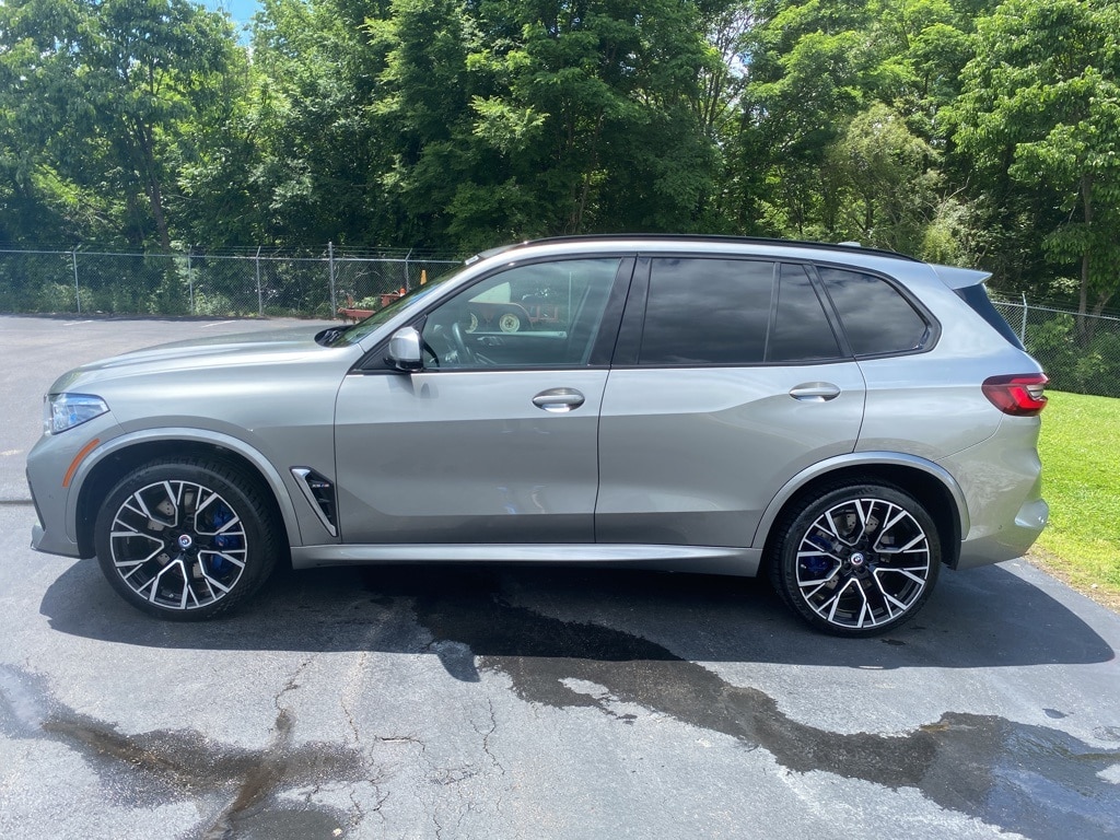 Certified 2022 BMW X5 M Base with VIN 5YMJU0C03N9M17384 for sale in Cordova, TN