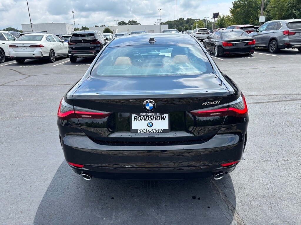 2026 Bmw 430i Coupe photo 4