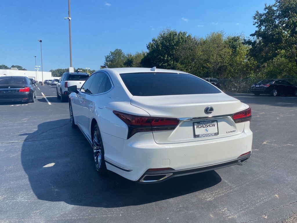 2022 Lexus LS 500 photo 3