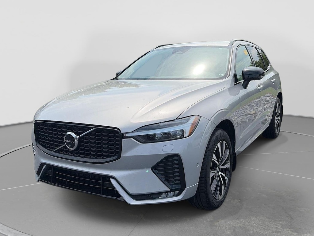 Used 2025 Volvo XC60 B5 Plus SUV