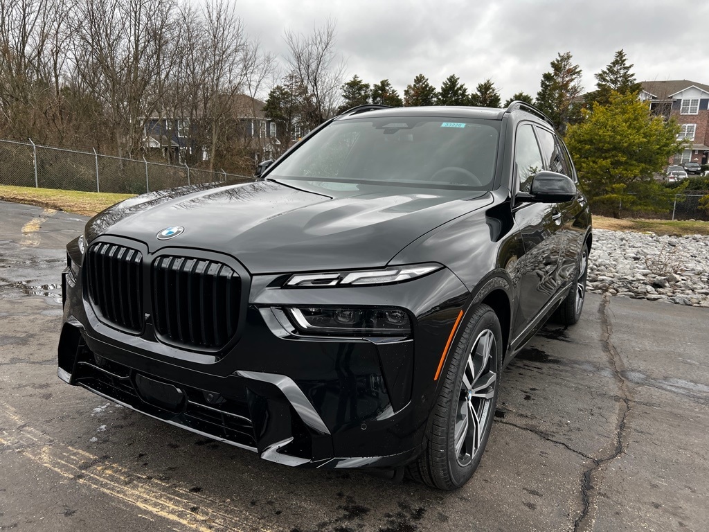 New 2026 BMW X7 xDrive40i SUV