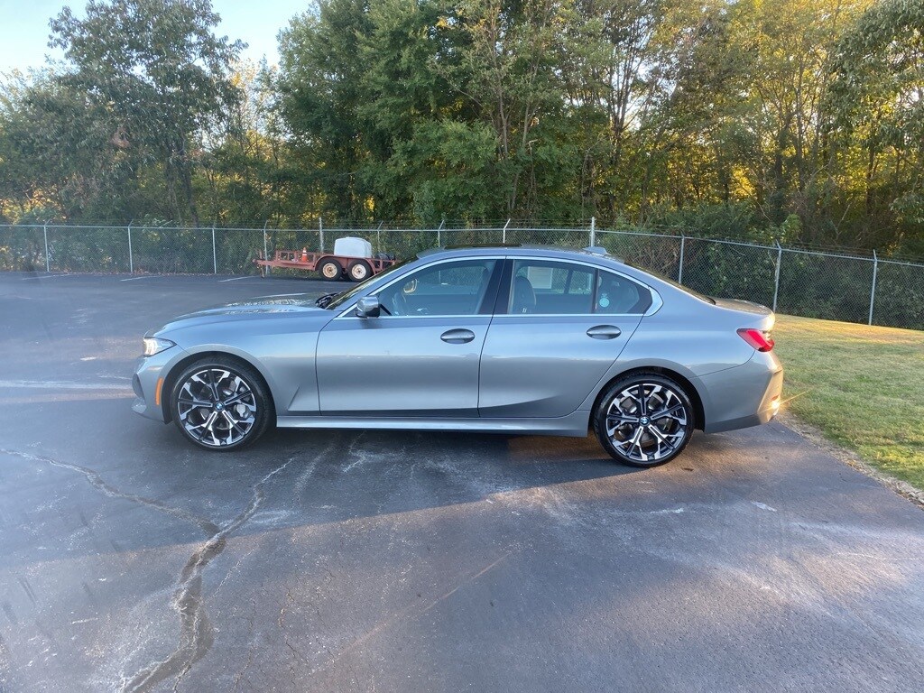 2025 Bmw 330i photo 2