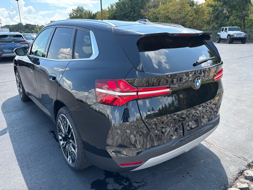 2026 Bmw X3 photo 3
