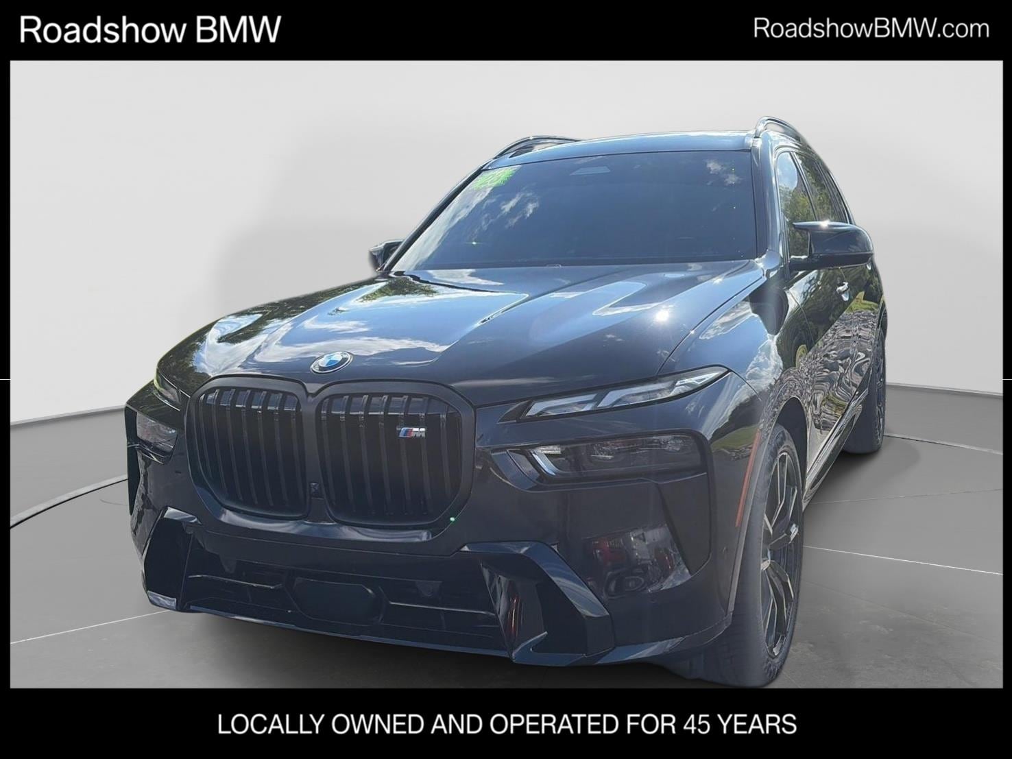 2023 BMW X7 M60i's photo