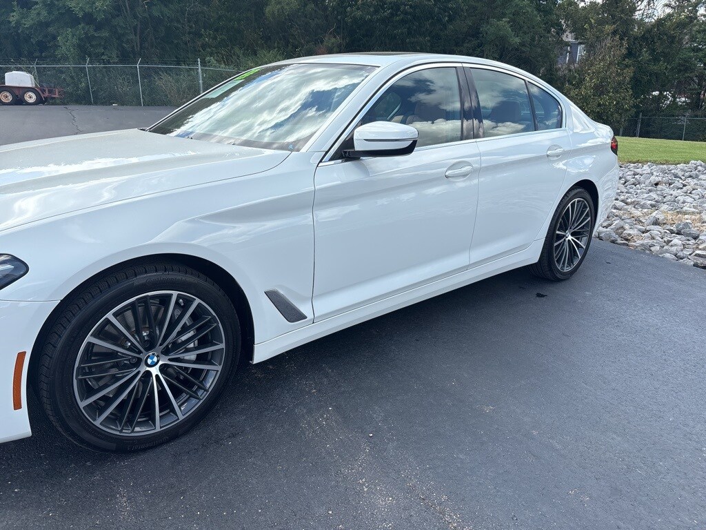 2023 Bmw 540i photo 2