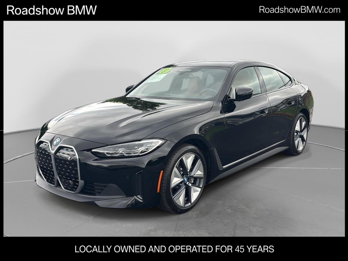 2023 BMW i4 eDrive35's photo