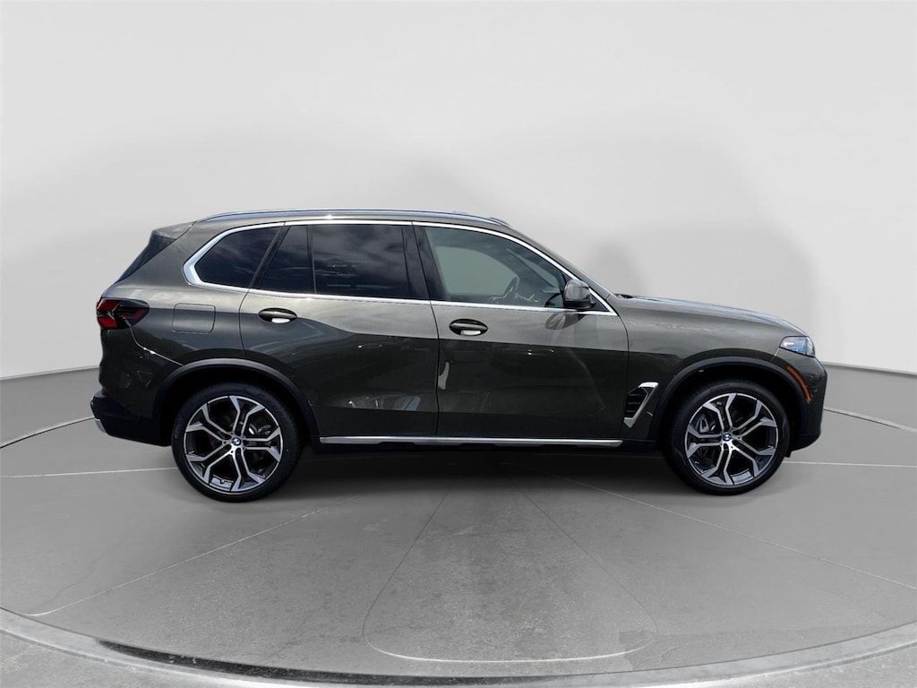 New 2026 BMW X5 xDrive40i SUV