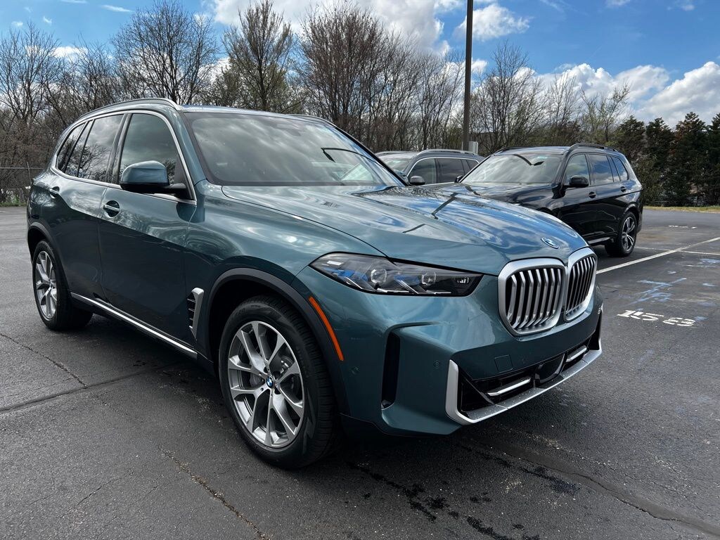 New 2026 BMW X5 PHEV xDrive50e SUV