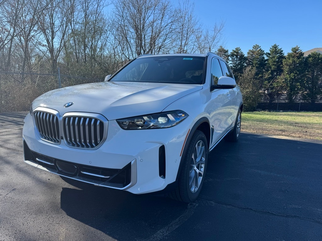 New 2026 BMW X5 sDrive40i SUV
