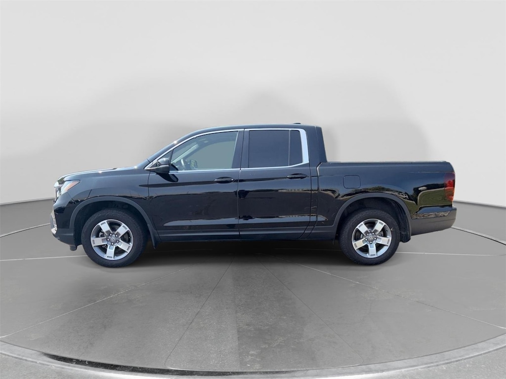 Used 2025 Honda Ridgeline RTL Truck