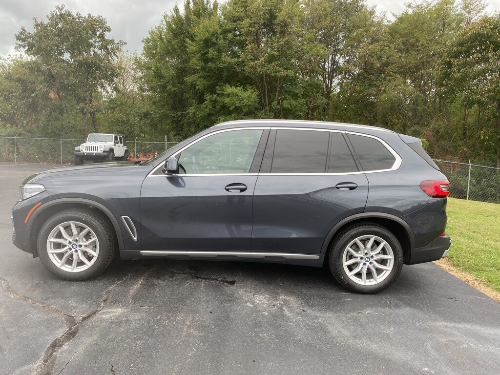 2022 Bmw X5 xDrive40i photo 2