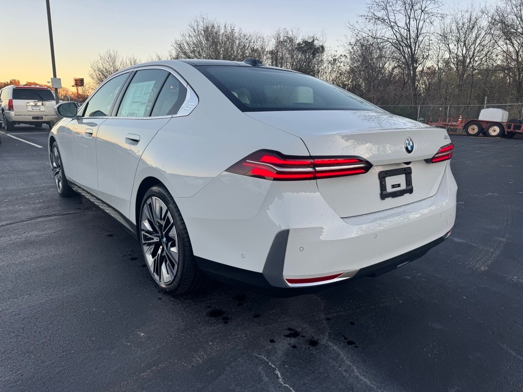 New 2026 BMW 530i 530i Sedan