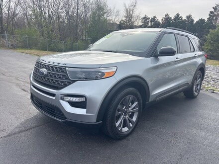 2022 Ford Explorer XLT SUV