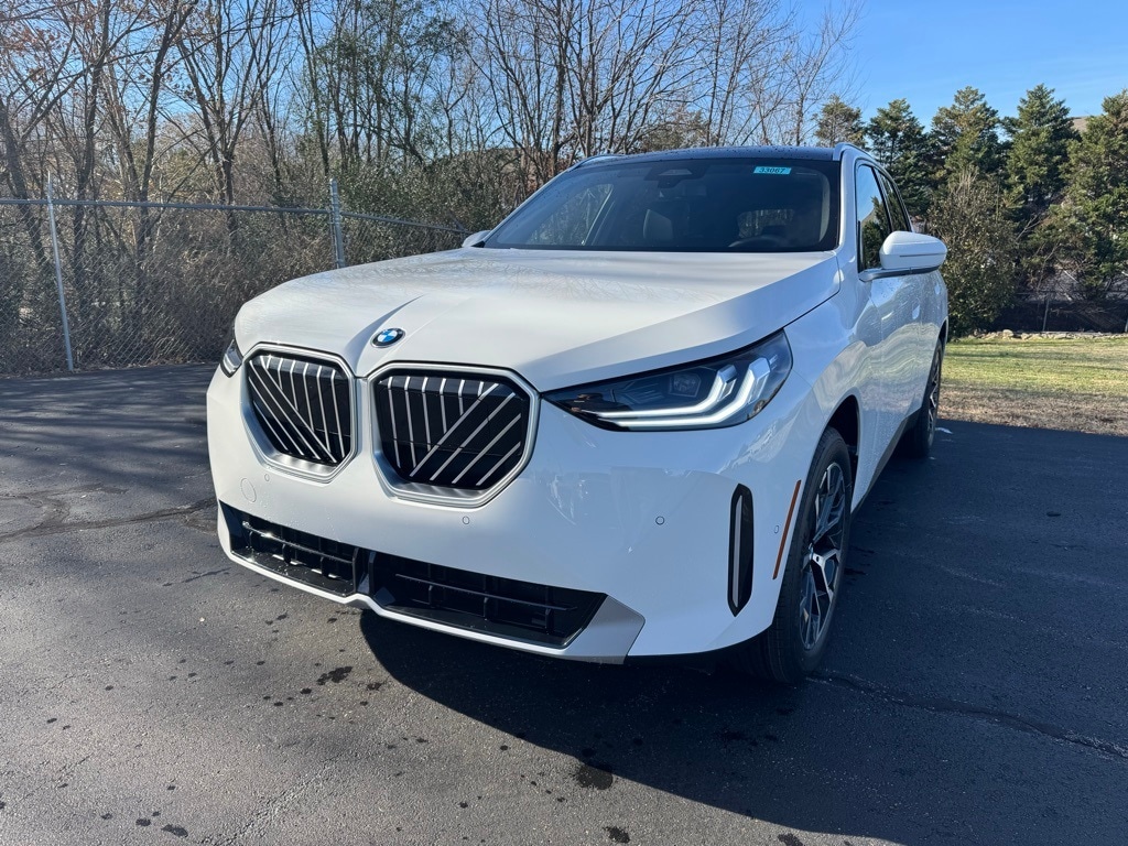 2026 BMW X3 30's photo