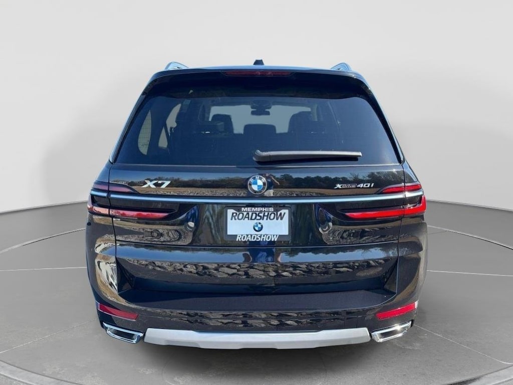 New 2026 BMW X7 xDrive40i SUV