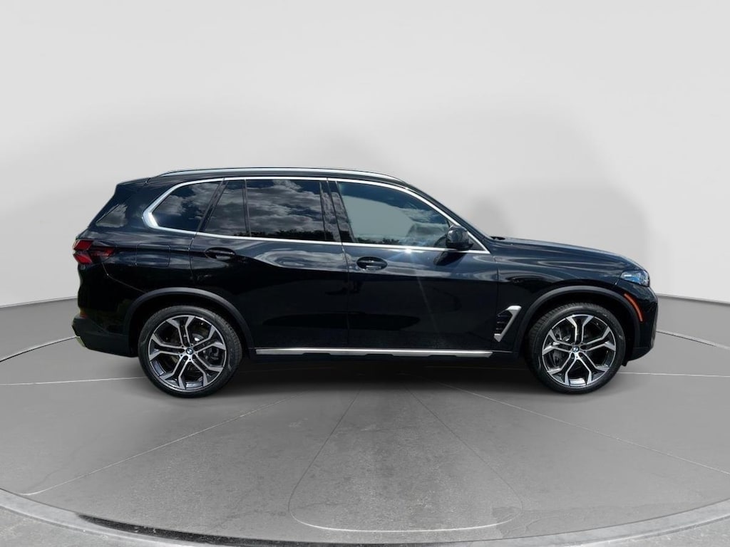 New 2026 BMW X5 xDrive50e SUV