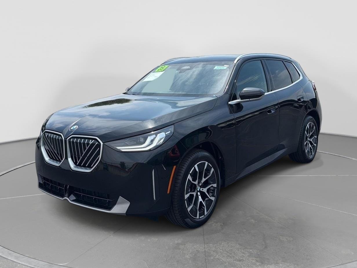 2025 BMW X3 30 XDRIVE's photo