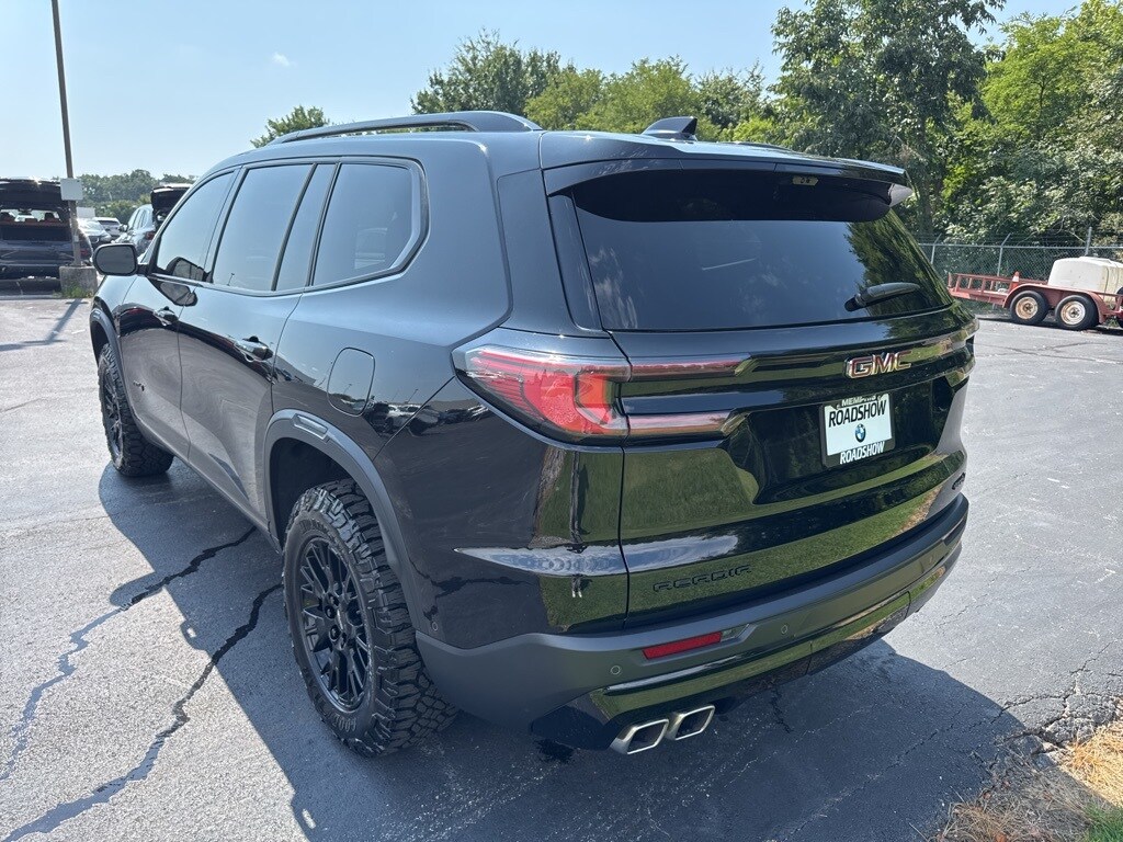 2025 Gmc Acadia AT4 photo 2