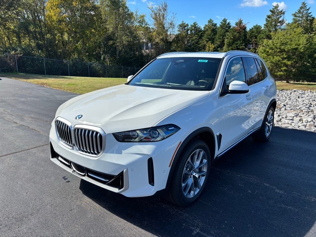 2026 BMW X5 40i's photo