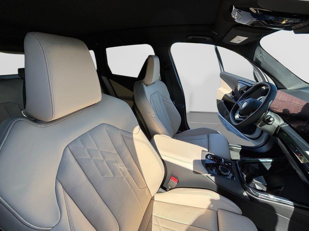 2026 BMW X3 30 - Photo 13