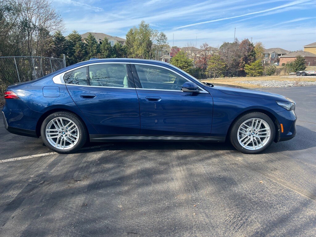 2024 Bmw 530i photo 4