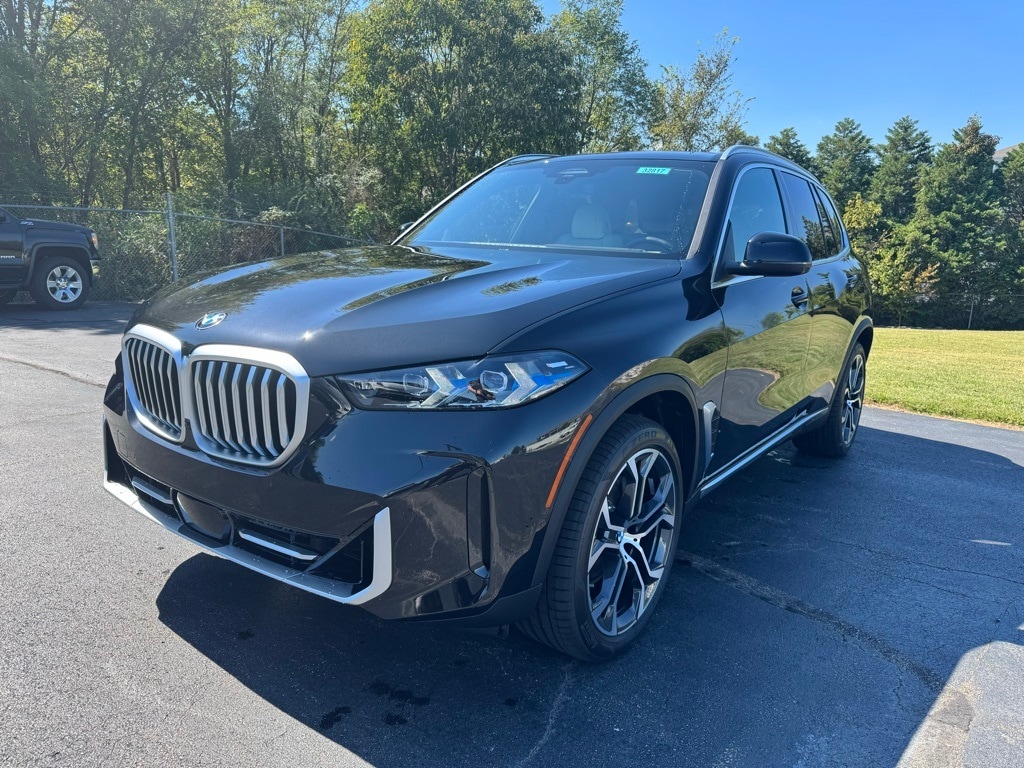 2026 BMW X5 40i's photo