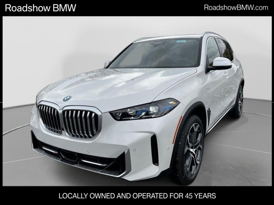 2026 BMW X5 xDrive50e's photo