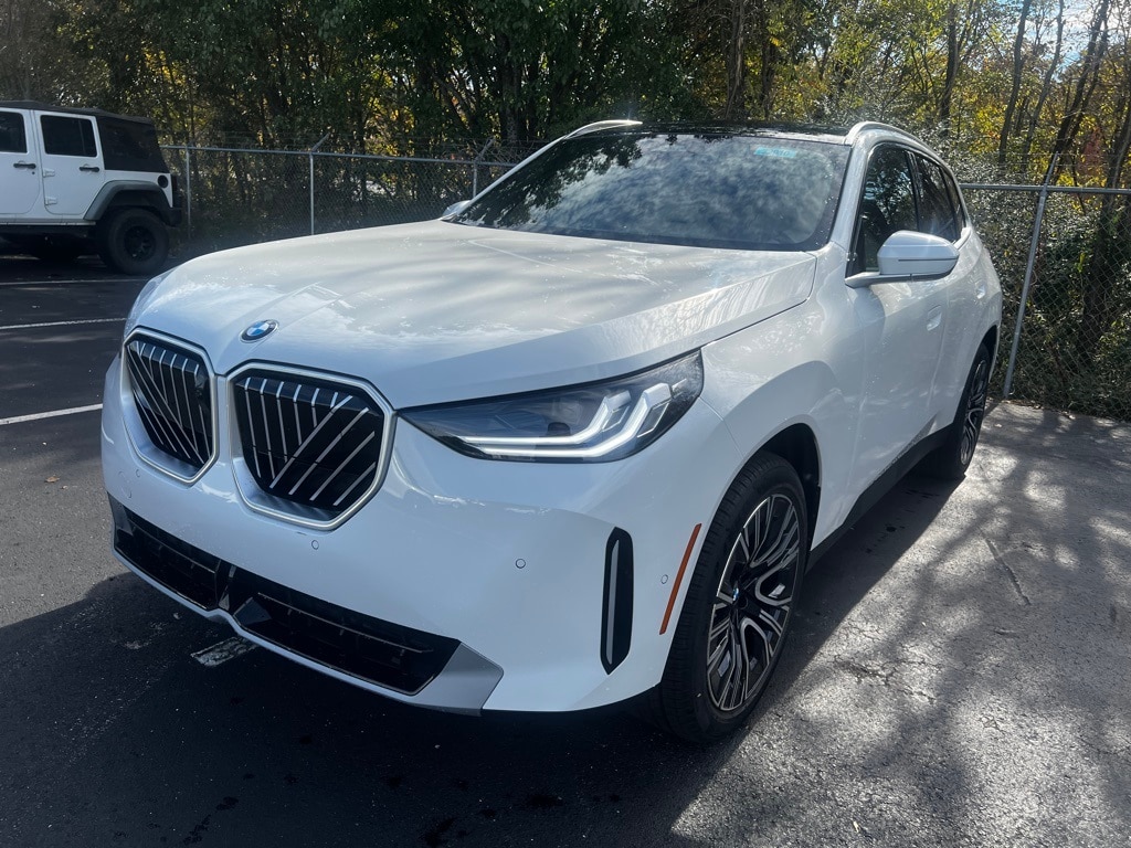 2026 BMW X3 30's photo