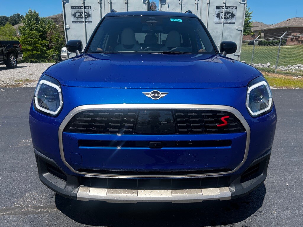 2025 Mini Countryman S ALL4 photo 2