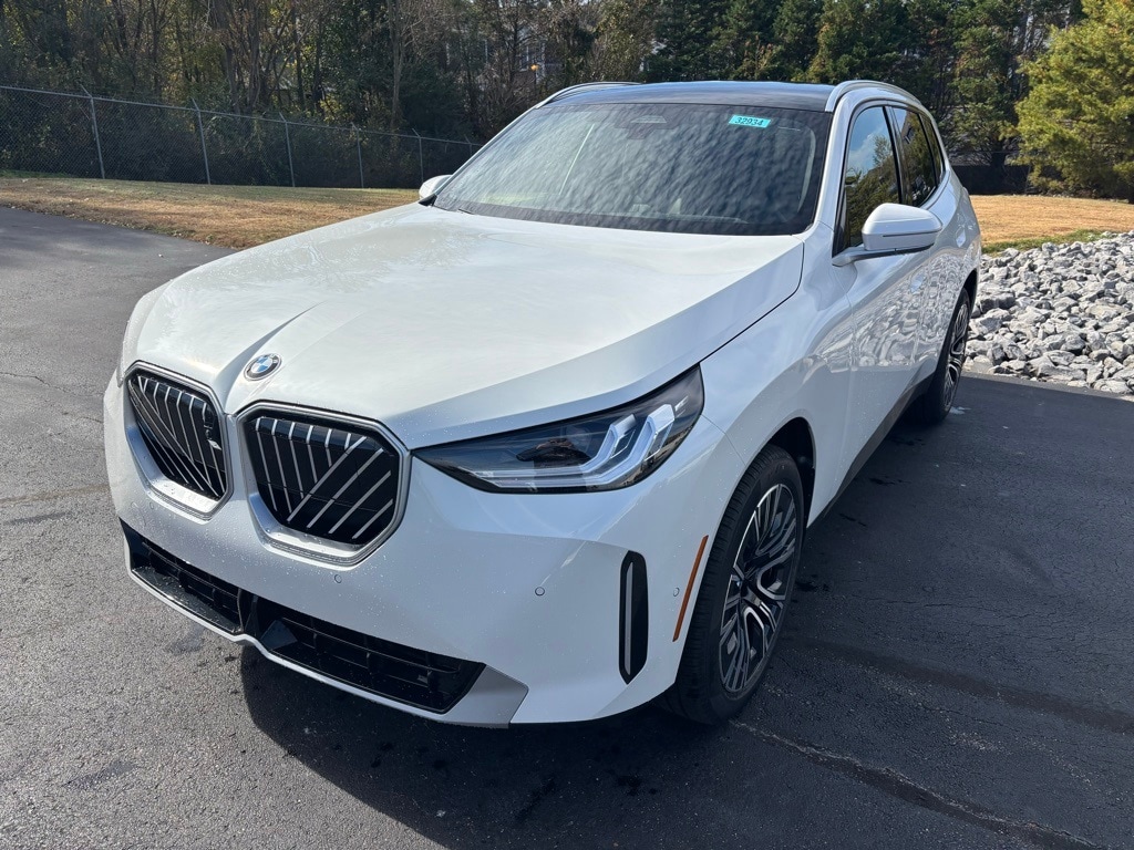 2026 BMW X3 30's photo