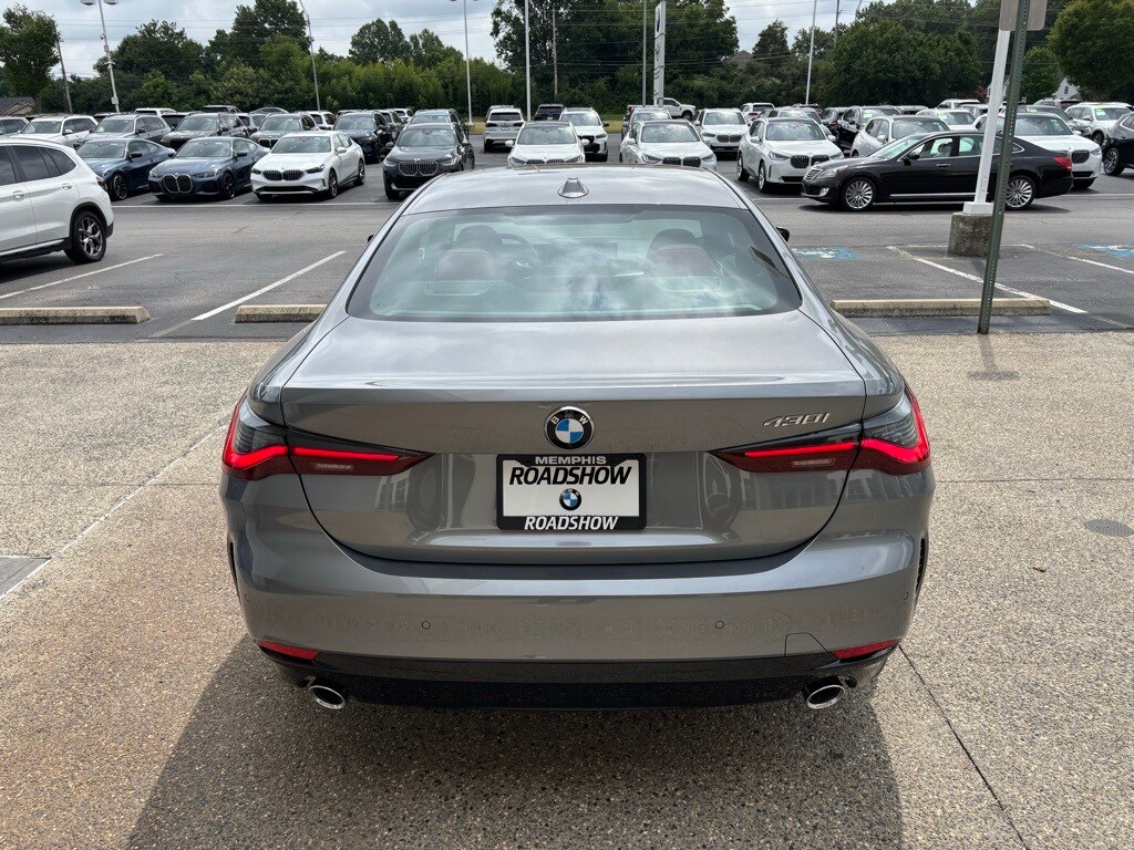 2026 Bmw 430i Coupe photo 4