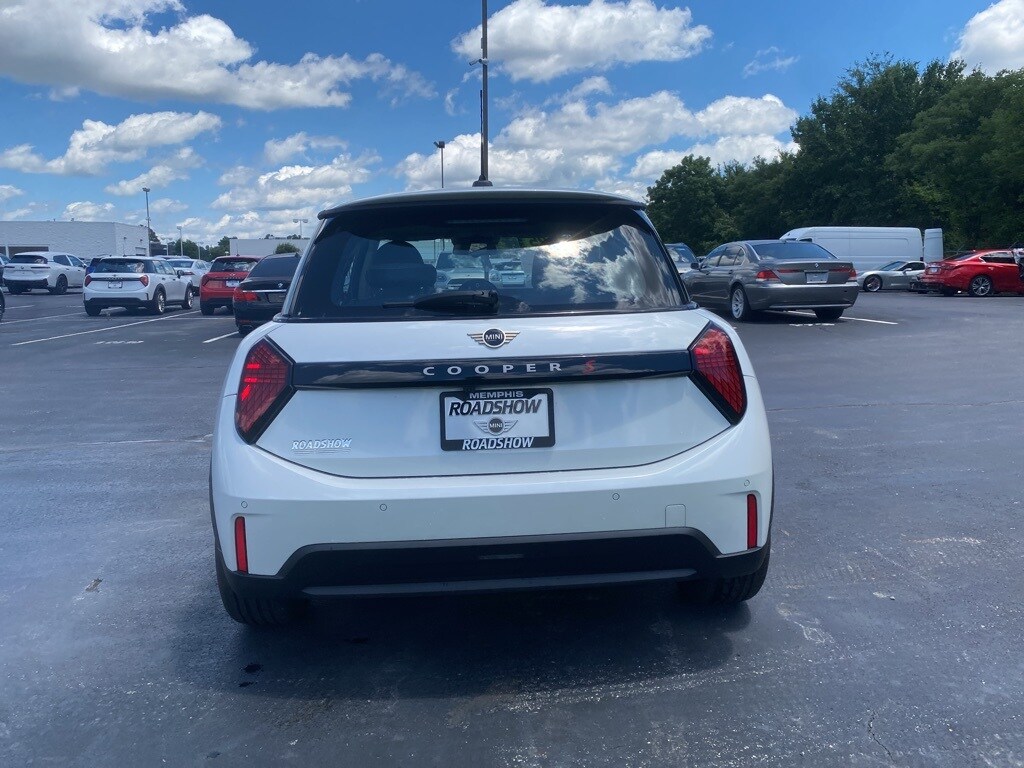 2025 Mini Cooper 2 Door Hardtop S photo 4