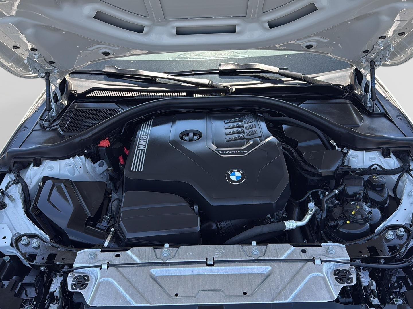 2025 BMW 2 Series 230i - Photo 18