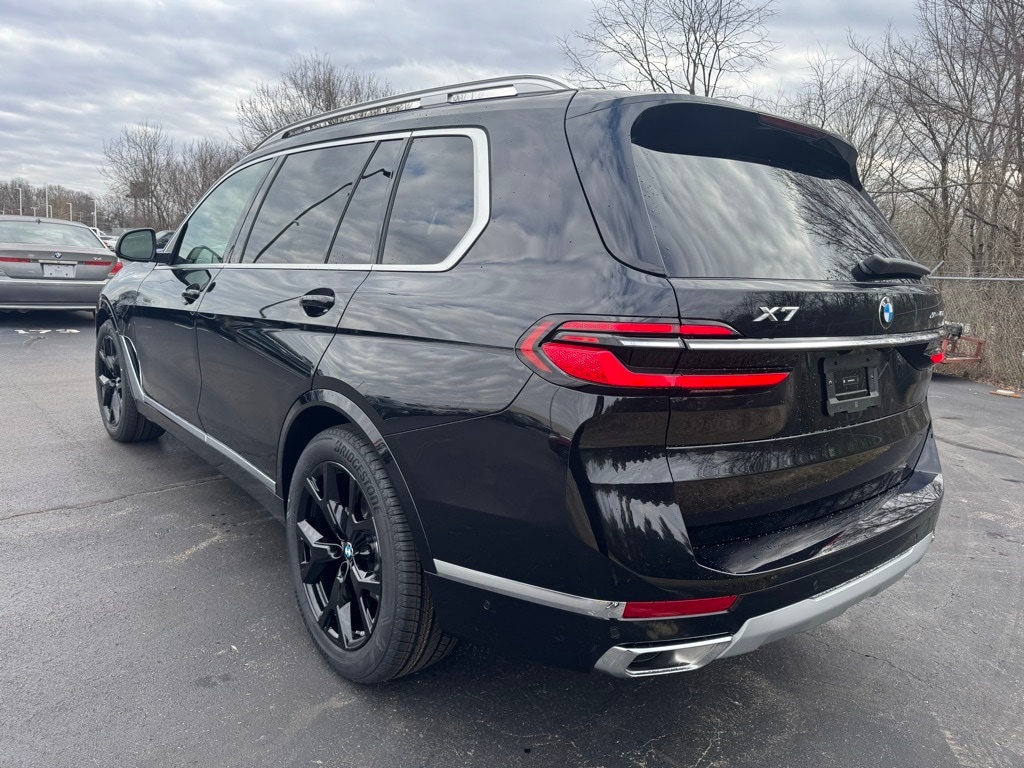 New 2026 BMW X7 xDrive40i SUV