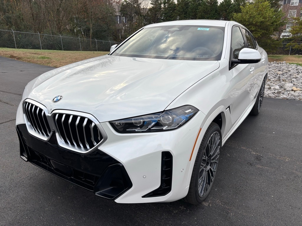 2026 BMW X6 40i's photo