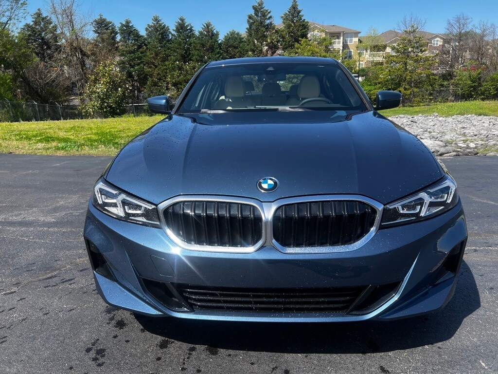 2025 Bmw 330i photo 2