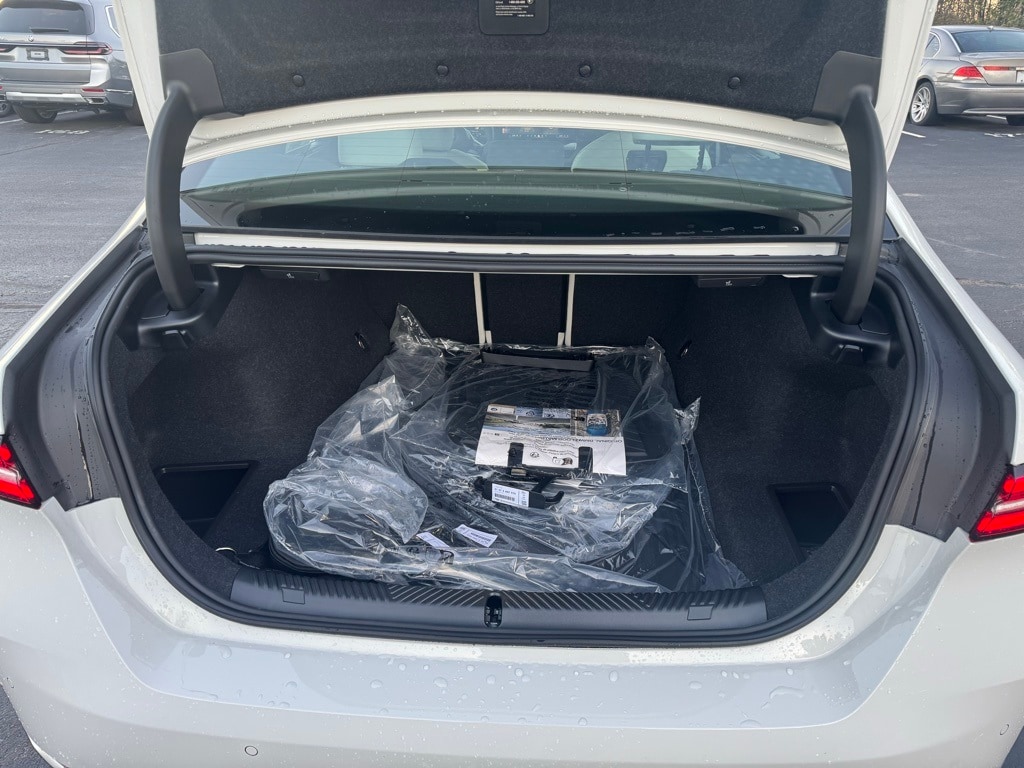 New 2026 BMW 530i 530i Sedan