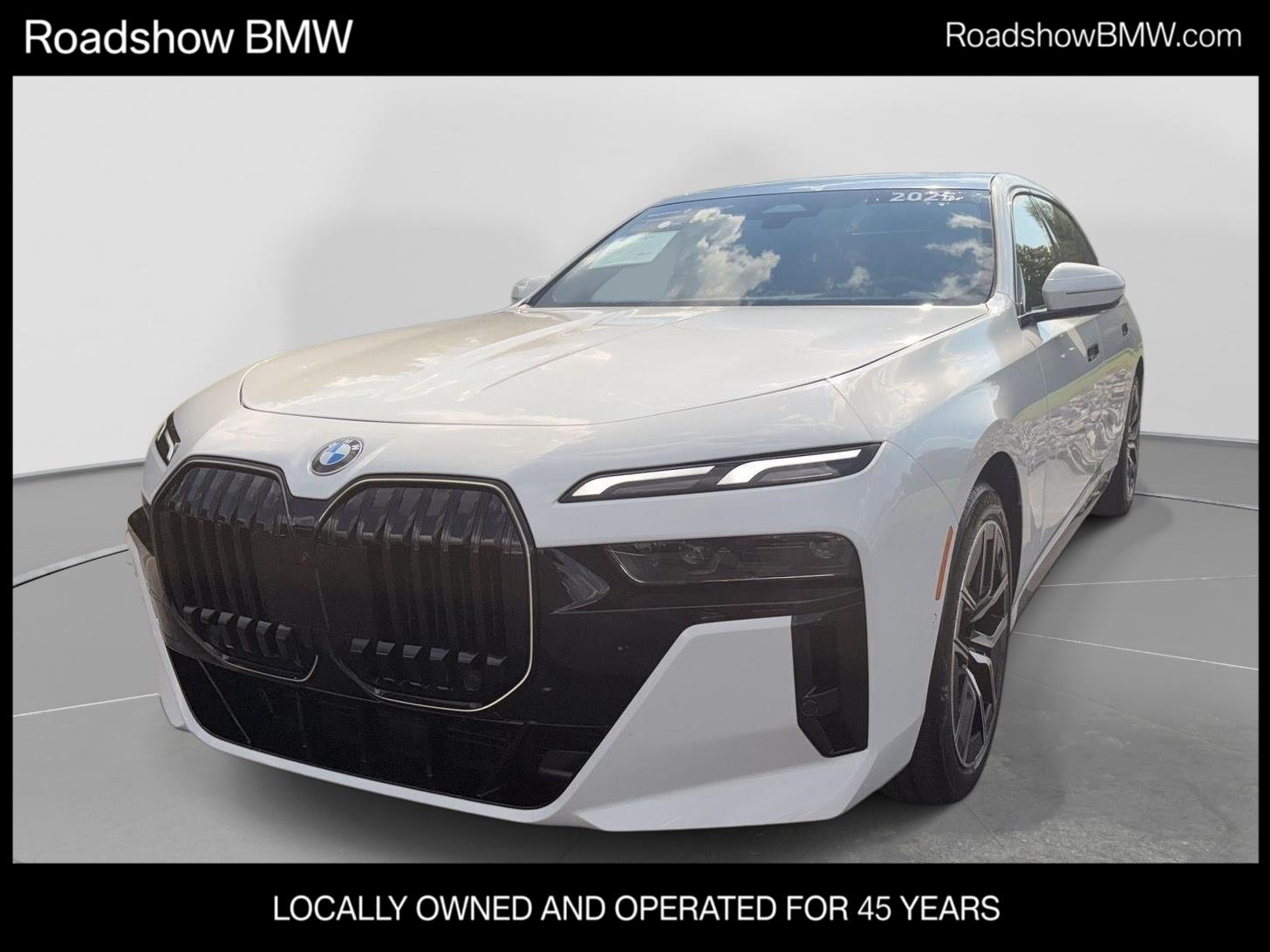 BMW Certified 2025 BMW 760i xDrive