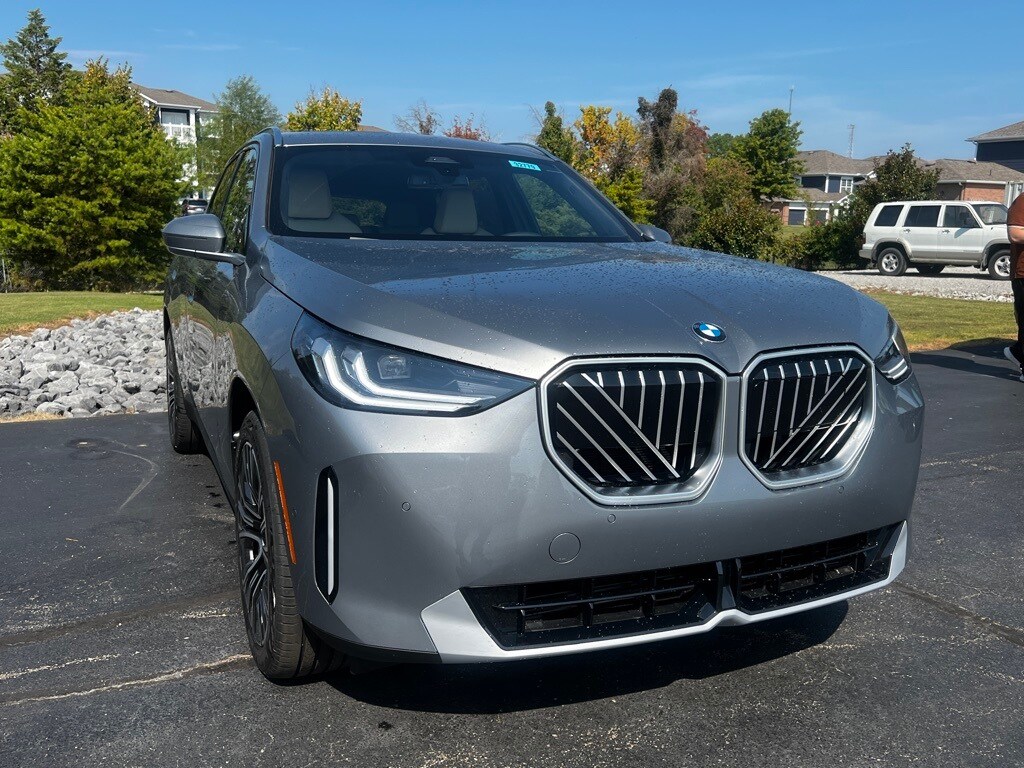 2026 Bmw X3 photo 3