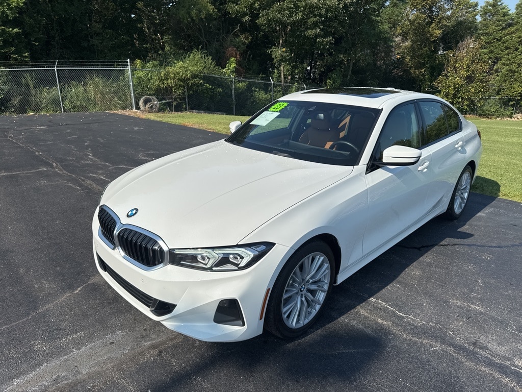 2023 BMW 330i