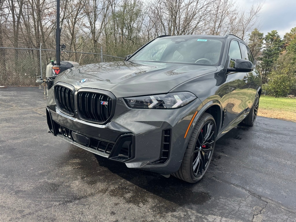 2026 BMW X5 M60i's photo