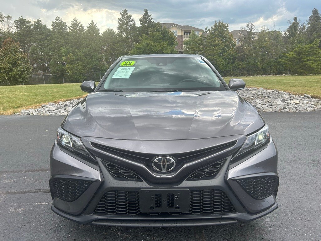 Used 2022 Toyota Camry SE with VIN 4T1T11AK3NU641655 for sale in Cordova, TN